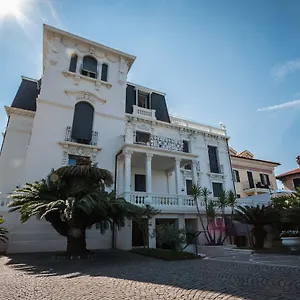 residence-villa-chiara.hotelitalianriviera.com/